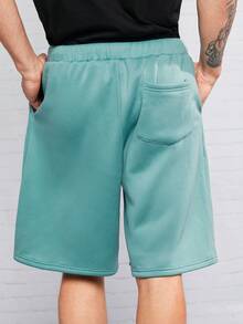 Manfinity RebelGame Men Letter Graphic Drawstring Waist Shorts - Mint Green - View 3