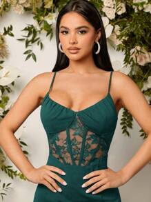 SHEIN Belle 蕾絲拼接高衩吊帶連衣裙