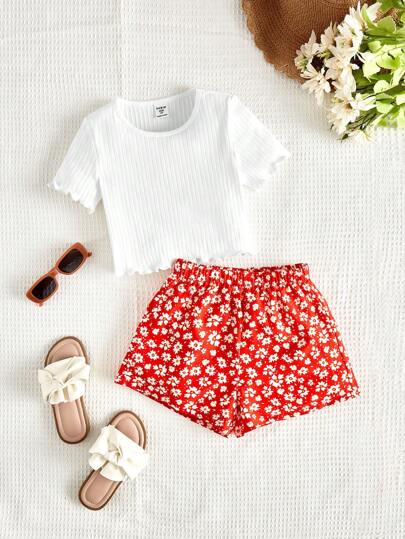 SHEIN 2pcs/Set Young Girl Ruffle Trim T-Shirt And Ditsy Floral Shorts