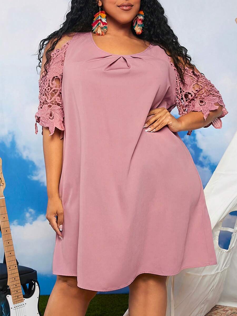SHEIN CURVE+ Đầm Plus Size Tương phản ren màu trơn Giải trí - Bụi hồng - Xem 1