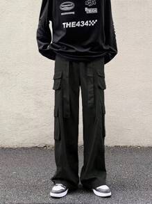 Manfinity Hypemode Men Flap Pocket Side Cargo Trousers - Black - View 4