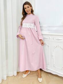Vestido de embarazo con cuello alto, mangas con volantes y encaje guipur de contraste - Rosa - Ver 6