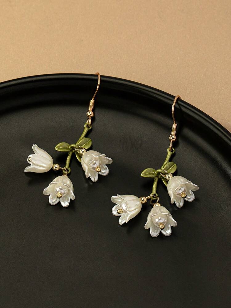 1pair Fashionable Chic Countryside Style Lily Flower Drop Earrings