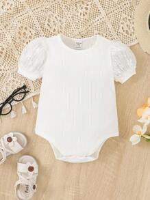 SHEIN Baby Contrast Lace Puff Sleeve Ribbed Knit Bodysuit - White - View 1