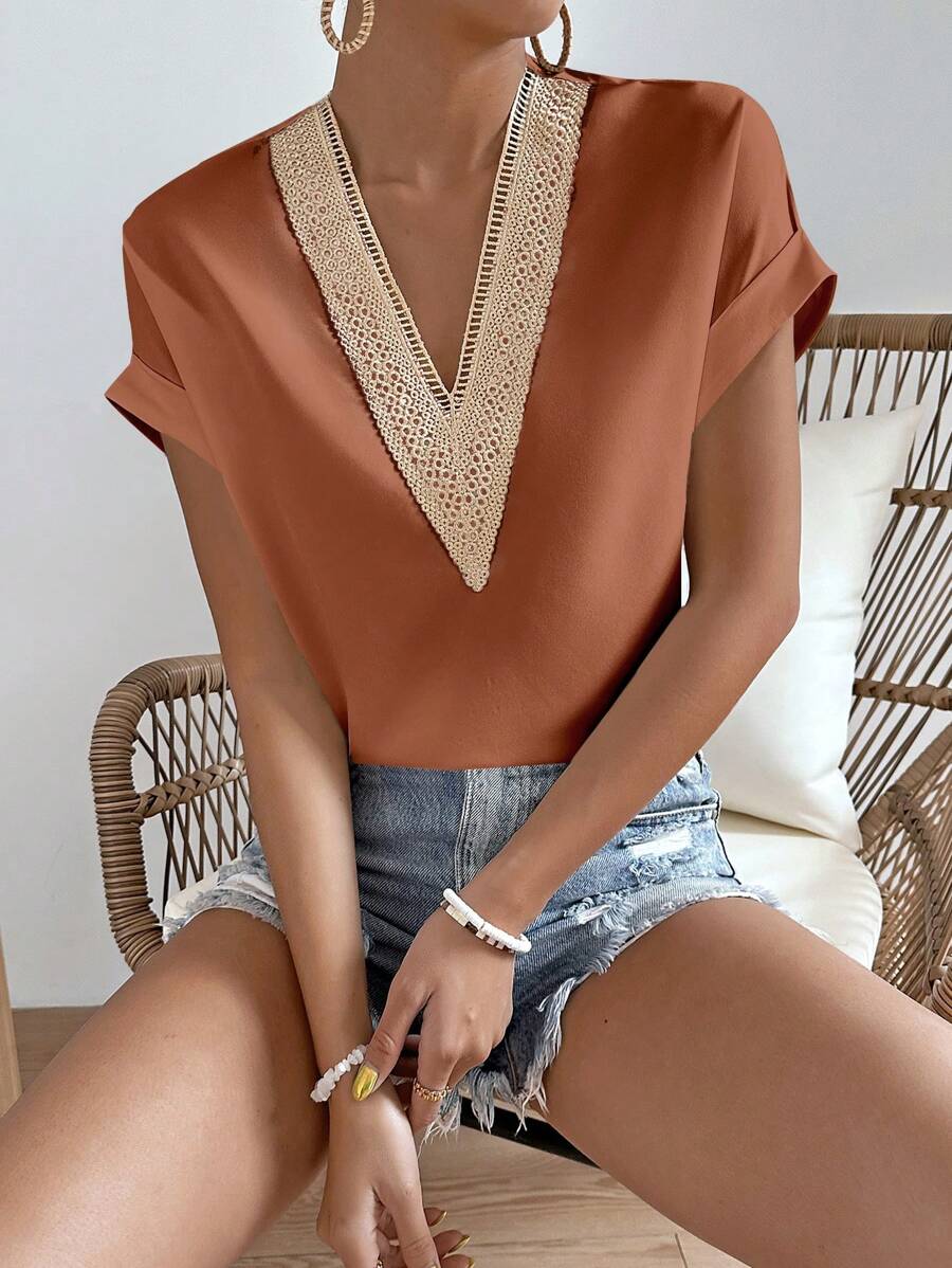 SHEIN LUNE Contrast Guipure Lace Panel Batwing Sleeve Blouse - Bronze - View 1
