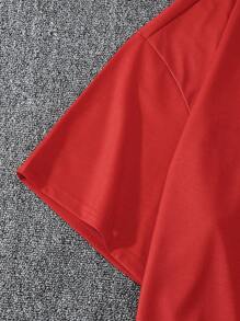 Manfinity EMRG Men Astronaut Print Drop Shoulder Tee - Red - View 4