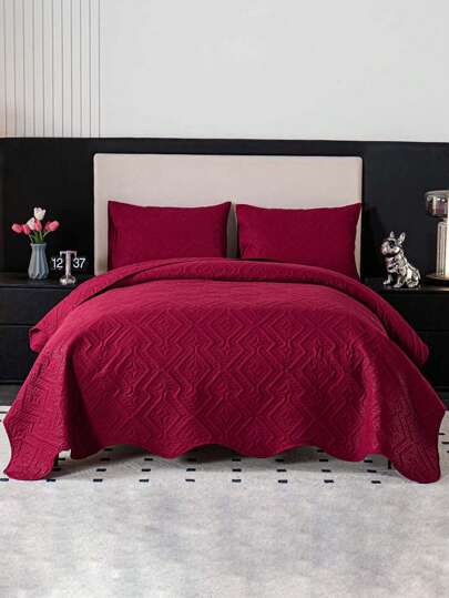 Geometric Quilted Bedspread Set