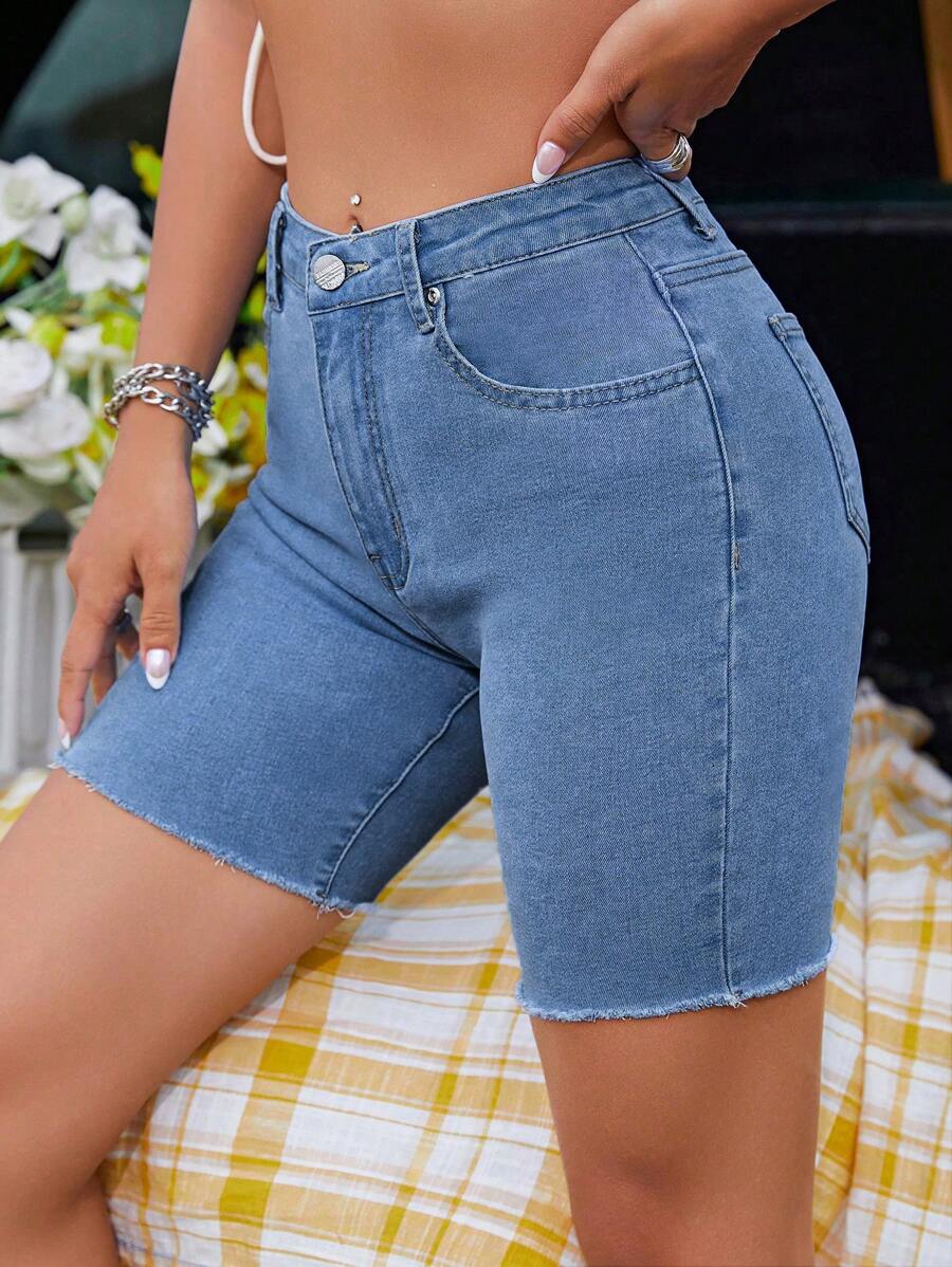 SHEIN EZwear Quần short denim nữ Nút Túi Hem thô Dây kéo màu trơn - Rửa trung bình - Xem 1