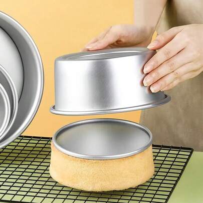 1个阳极氧化不粘圆形弹簧模具蛋糕模，磅蛋糕烘焙模具，非常适合新年、家庭聚会和派对、婚礼和生日用品、家居和派对装饰