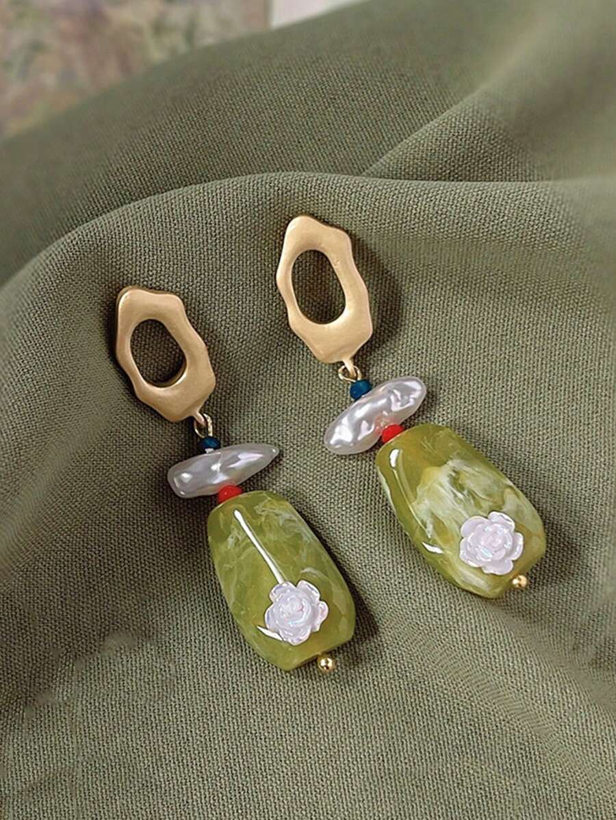 1pair New Summer Design Beautiful Olive Green Earrings - Multicolor - View 1