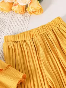 SHEIN Vintaside Kids Tween Girl Ruffle Hem Cami Top & Pleated Wide Leg Pants