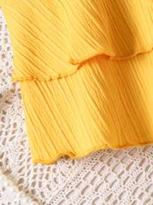 SHEIN Vintaside Kids Tween Girl Ruffle Hem Cami Top & Pleated Wide Leg Pants