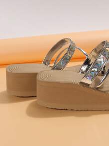 女士金屬質感水鑽裝飾夾腳坡跟度假夏天涼鞋 - 銀色 - 查看 7