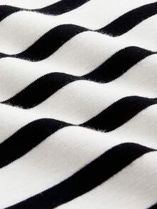 Manfinity RebelGame 男士條紋印花T恤 - 黑色 - 查看 7