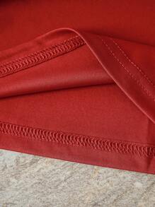 SHEIN EZwear Camiseta con estampado de letra - Rojo - Ver 5