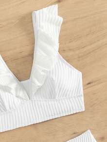 Ruffle Trim Bikini Set For Summer Beach - White - View 5
