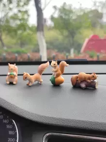 4入組創意可愛松鼠手辦,適用於汽車中控臺或窗臺 - 彩色 - 查看 2