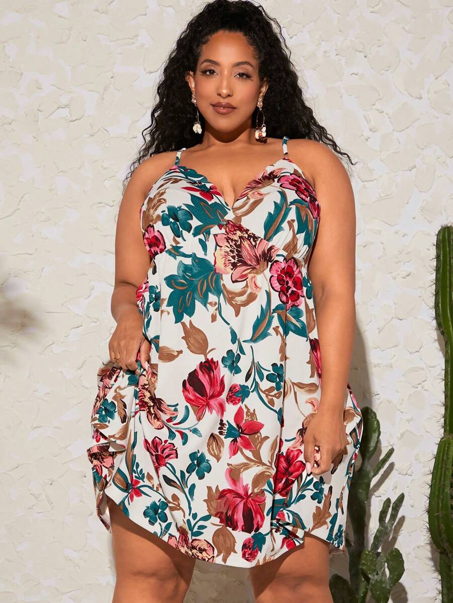 SHEIN CURVE+ 大碼印花吊帶連衣裙 - 彩色 - 查看 1