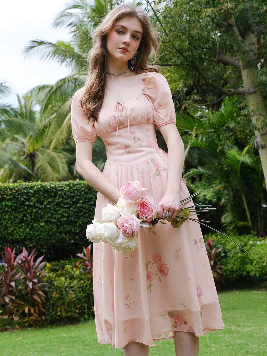 印花方領泡泡袖連衣裙