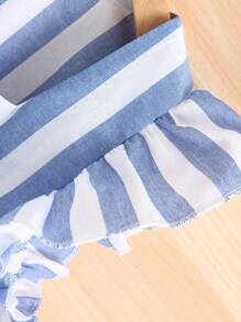 SHEIN Chicas Blusa con estampado de rayas ribete con fruncido de cuello cuadrado