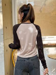 DAZY Letter Graphic Contrast Raglan Sleeve Tee - Multicolor - View 2