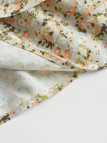 SHEIN MOD 大碼碎花泡泡袖後背繫帶連衣裙 - 彩色 - 查看 4