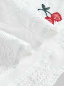 SHEIN MOD Vestido de campesino de mangas abultadas con bordado de patrón de cerezas para talla grande, ideal para el verano - Blanco - Ver 3