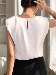DAZY Solid Shoulder Pad Sleeveless Blouse - White - View 2
