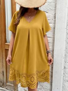 SHEIN Clasi Đầm Plus Size Cắt ra Sò điệp màu trơn Giải trí - Màu vàng - Xem 6