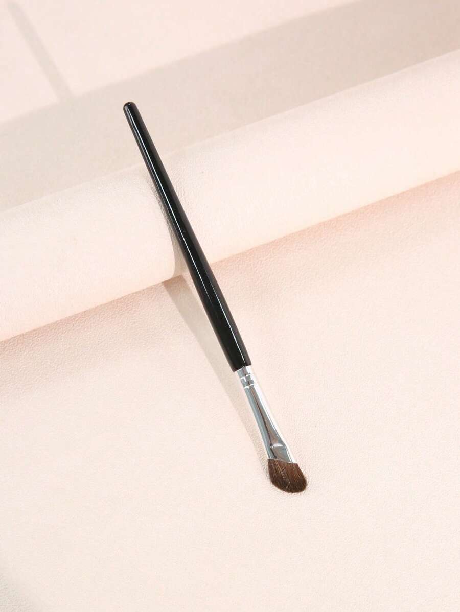 1 Cọ đánh bóng mũi - màu đen - Xem 1