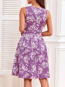 Leaf Print Keyhole Neckline Dress - Purple - View 2