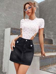 Heart Embroidery Zip Fly Denim Skirt - Black - View 3