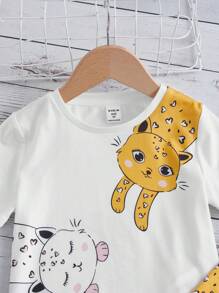 SHEIN Toddler Girls Cartoon Graphic Tee & Heart Print Trousers - Multicolor - View 3