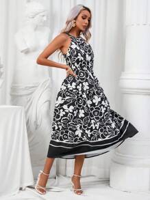 SHEIN LUNE Floral Print Ruffle Hem Halter Dress - Black and White - View 6