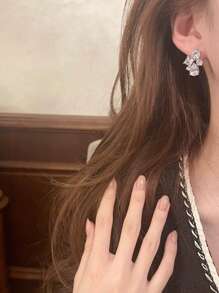 1對奢華銅幾何立方鋯石銀顏色耳釘適合女士適用於晚餐聚會新娘婚禮首飾類 - 銀色 - 查看 5