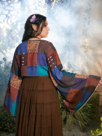 Hippie Top crop con estampado de retazo manga de campana con nudo delantero