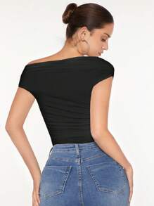SHEIN BAE 不對稱領口褶皺網眼 T 卹,外出上衣 - 黑色 - 查看 2