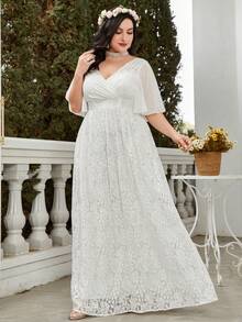 Plus Butterfly Sleeve Lace Wedding Dress - White - View 3