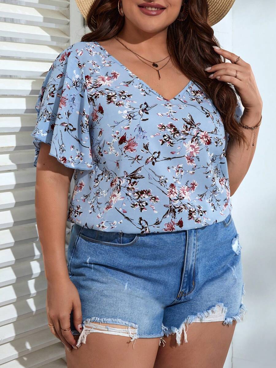 SHEIN VCAY Plus Floral Print Butterfly Sleeve Blouse - Baby Blue - View 1