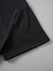 INAWLY Plus Heart And Letter Graphic Tee, Women Summer T-Shirt - Black - View 3