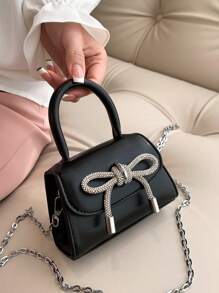 Bolsa cuadrada minimalista mini con solapa con diseño de lazo - Negro - Ver 2