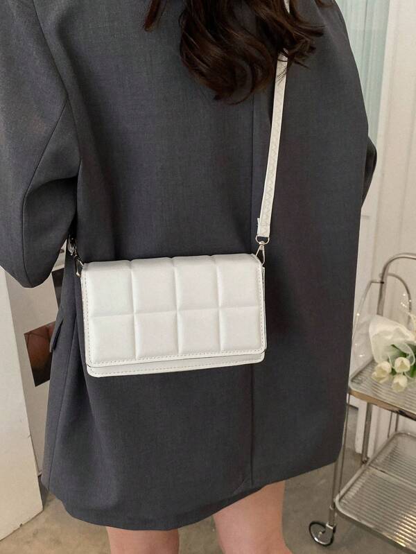 Simple And Stylish Small Square Bag, Fashionable Urban Shoulder Crossbody Bag With Flap, Versatile Plaid Bag