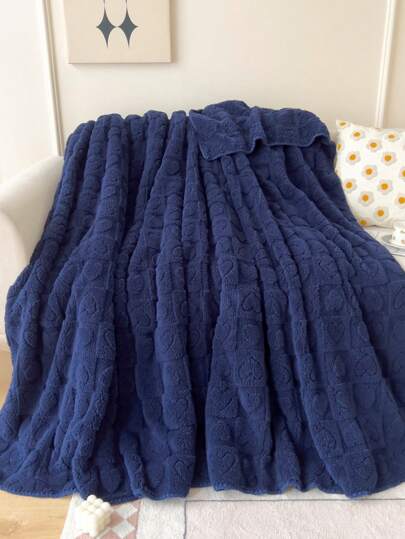 1pc Heart Tufted Fuzzy Throw Blanket, Navy Blue Soft Flannelette Blanket, For Home