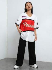 SHEIN EZwear Letter Graphic Colorblock Drop Shoulder Button Front Shirt Without Cami Top - Red - View 4