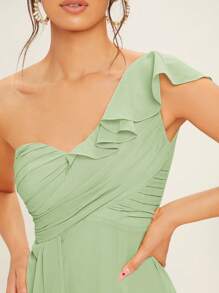 SHEIN Belle Vestido de dama de honor de gasa con drapeado, un hombro y volantes, elegante - verde menta - Ver 6