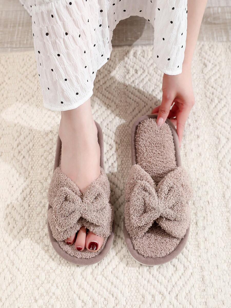 Wanita Busur Dekorasi Fuzzy Kamar Tidur Sandal Fashion Rumah Dalam Ruangan Sandal - Coklat - View 1