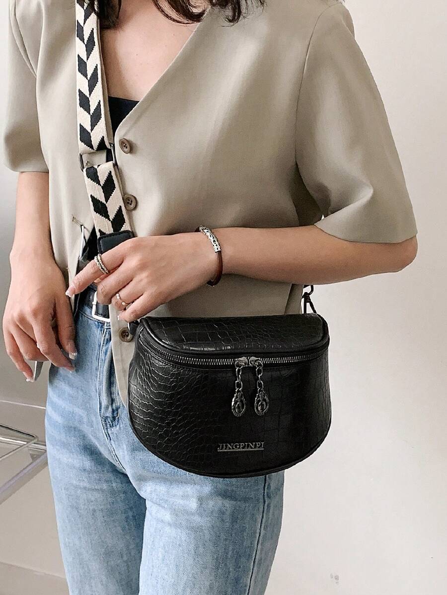 迷你腰包鱷魚壓紋金屬字母裝飾 - 黑色 - 查看 1