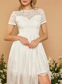 SHEIN Belle 上身蕾絲高衩婚紗洋裝 - 白色 - 查看 2