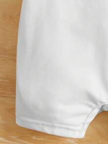 SHEIN 男婴卡通熊刺绣圆领短袖休闲连体衣 - 白色 - 查看 3