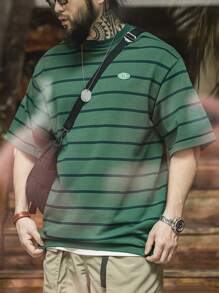 Áo thun & Áo lót Nam Đắp vá Lá thư Sọc Giải trí - Màu xanh lá cây đậm - Xem 1